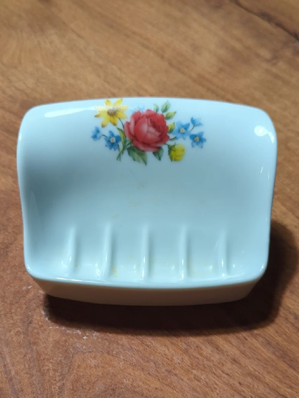 Porcelain Floral Soap Dish - White with Rose Accent